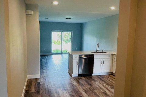 Apartamento en alquiler en Port Charlotte, Florida, 3 dormitorios, 107.95 m2 № 1902249 - foto 7