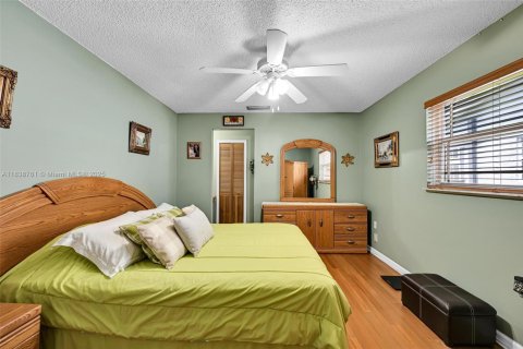 House in Sunrise, Florida 2 bedrooms, 96.99 sq.m. № 1825914 - photo 26