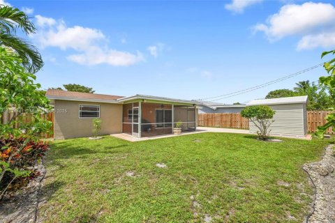 House in Sunrise, Florida 2 bedrooms, 96.99 sq.m. № 1825914 - photo 21