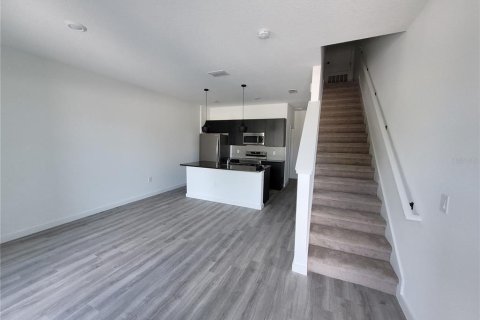 Touwnhouse à vendre à Kissimmee, Floride: 3 chambres, 126.35 m2 № 2410466 - photo 3