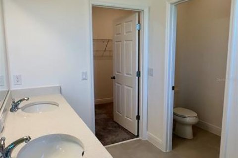 Villa ou maison à louer à Clermont, Floride: 4 chambres, 201.97 m2 № 2107338 - photo 5