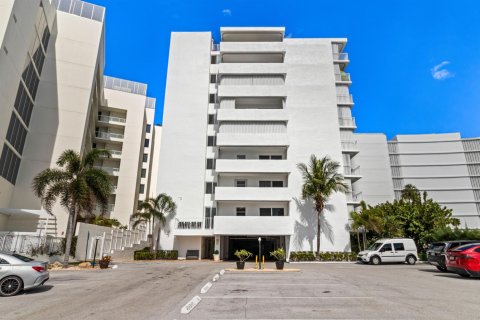 Condo in South Palm Beach, Florida, 2 bedrooms  № 2181838 - photo 3