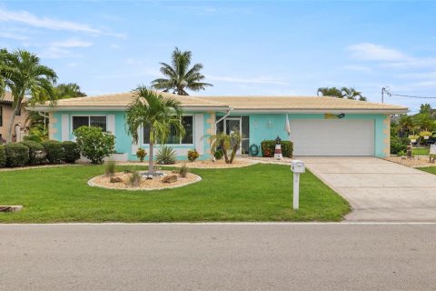 Casa en venta en Punta Gorda, Florida, 3 dormitorios, 161.46 m2 № 1914052 - foto 5