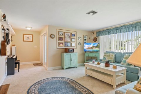 Casa en venta en Punta Gorda, Florida, 3 dormitorios, 161.46 m2 № 1914052 - foto 2