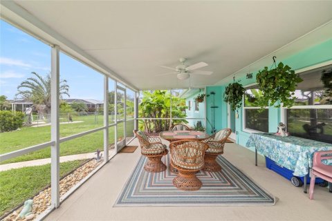 Casa en venta en Punta Gorda, Florida, 3 dormitorios, 161.46 m2 № 1914052 - foto 3