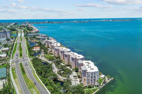 Copropriété à vendre à Saint Petersburg, Floride: 2 chambres, 140.84 m2 № 2431684 - photo 19