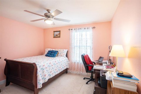 Casa en alquiler en Tampa, Florida, 4 dormitorios, 256.6 m2 № 1900481 - foto 18