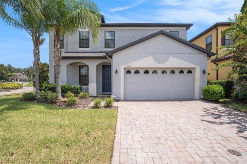 Casa en alquiler en Tampa, Florida, 4 dormitorios, 256.6 m2 № 1900481 - foto 2