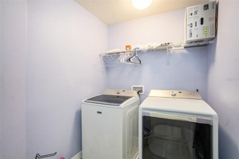 Casa en alquiler en Tampa, Florida, 4 dormitorios, 256.6 m2 № 1900481 - foto 19