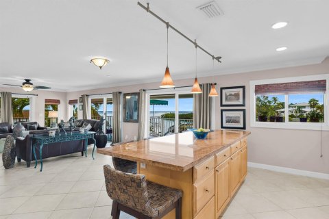 Casa en venta en Tavernier, Florida, 2 dormitorios, 162.58 m2 № 2361669 - foto 13