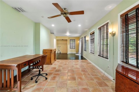 Casa en venta en Fort Lauderdale, Florida, 2 dormitorios, 191.94 m2 № 1950106 - foto 10