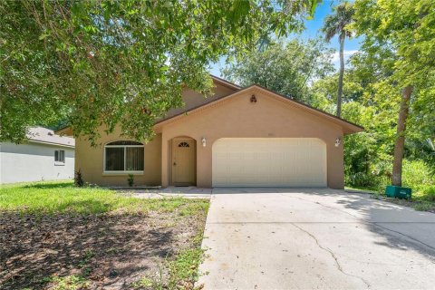 House in Ormond Beach, Florida 3 bedrooms, 104.24 sq.m. № 2302156