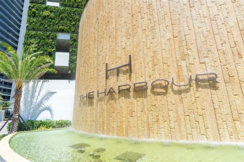 Copropriété à louer à North Miami Beach, Floride: 2 chambres, 104.24 m2 № 1937226 - photo 4