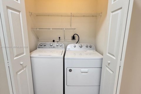 Снять в аренду кондоминиум в Майами, Флорида 3 спальни, 164.44м2, № 2034940 - фото 19