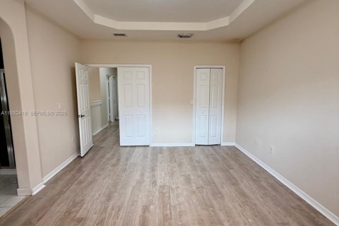 Снять в аренду кондоминиум в Майами, Флорида 3 спальни, 164.44м2, № 2034940 - фото 18