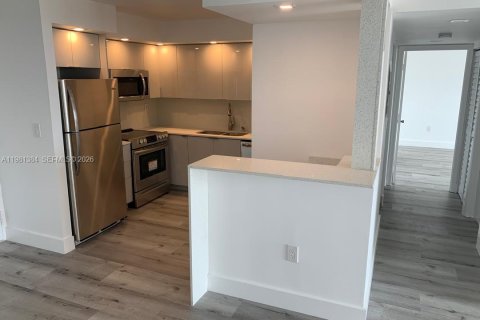 Condo in Miami, Florida, 2 bedrooms  № 2043291