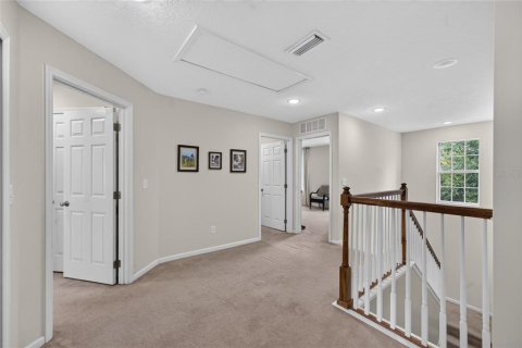 House in Gainesville, Florida 4 bedrooms, 237.18 sq.m. № 2227747 - photo 20
