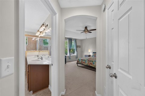 House in Gainesville, Florida 4 bedrooms, 237.18 sq.m. № 2227747 - photo 28