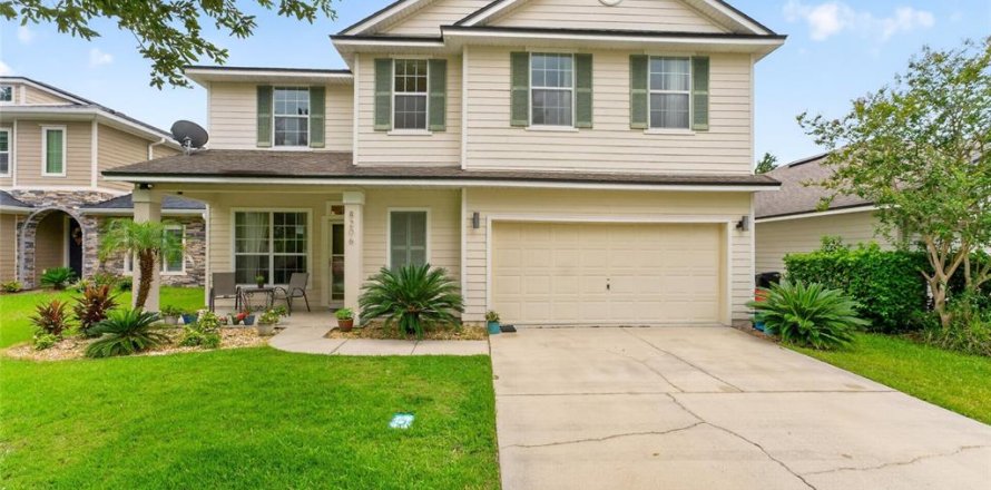 House in Gainesville, Florida 4 bedrooms, 237.18 sq.m. № 2227747
