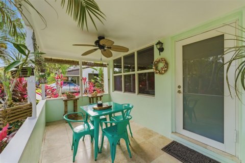House in Fort Lauderdale, Florida 2 bedrooms, 103.68 sq.m. № 2066650 - photo 4