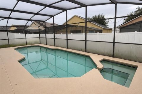 Villa ou maison à vendre à Davenport, Floride: 5 chambres, 169.55 m2 № 2302307 - photo 8