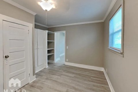 Propiedad comercial en venta en Clearwater, Florida, 10 dormitorios, 359.25 m2 № 2093847 - foto 14