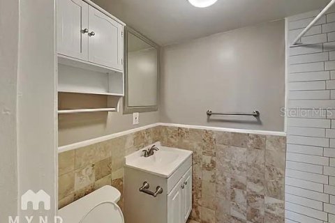 Propiedad comercial en venta en Clearwater, Florida, 10 dormitorios, 359.25 m2 № 2093847 - foto 25