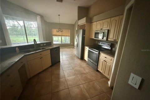 Купить виллу или дом в Норт-Порт, Флорида 10 комнат, 230.77м2, № 1784334 - фото 12