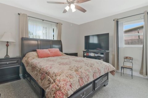 Casa en venta en Tampa, Florida, 3 dormitorios, 121.52 m2 № 2324733 - foto 21