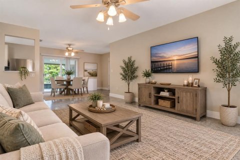Casa en venta en Tampa, Florida, 3 dormitorios, 121.52 m2 № 2324733 - foto 2