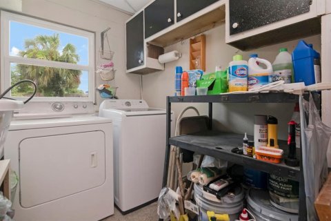 Casa en venta en Tampa, Florida, 3 dormitorios, 121.52 m2 № 2324733 - foto 24