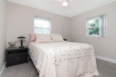 Casa en venta en Tampa, Florida, 3 dormitorios, 121.52 m2 № 2324733 - foto 23