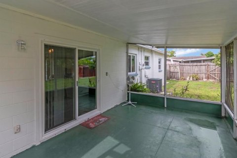 Casa en venta en Tampa, Florida, 3 dormitorios, 121.52 m2 № 2324733 - foto 27