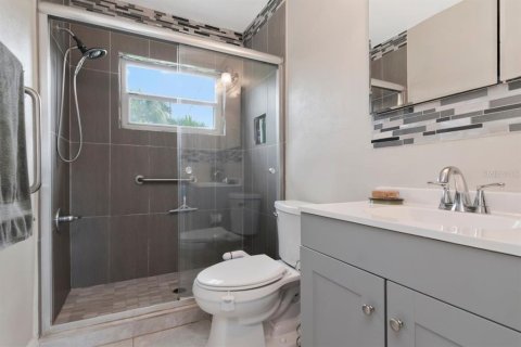 Casa en venta en Tampa, Florida, 3 dormitorios, 121.52 m2 № 2324733 - foto 19