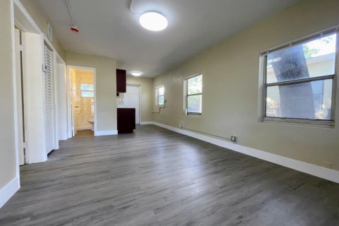 Villa ou maison à vendre à Fort Lauderdale, Floride: 2 chambres, 58.06 m2 № 2089655 - photo 9
