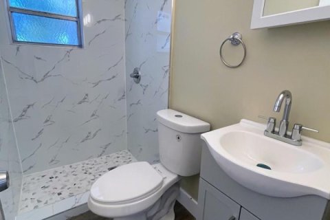 Villa ou maison à vendre à Fort Lauderdale, Floride: 2 chambres, 58.06 m2 № 2089655 - photo 12