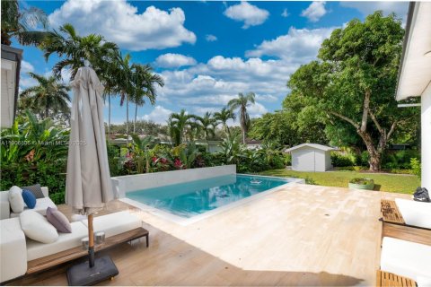 Villa ou maison à vendre à Biscayne Park, Floride: 3 chambres, 212.56 m2 № 1964230 - photo 22