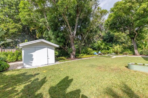Villa ou maison à vendre à Biscayne Park, Floride: 3 chambres, 212.56 m2 № 1964230 - photo 24