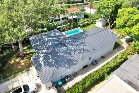 Villa ou maison à vendre à Biscayne Park, Floride: 3 chambres, 212.56 m2 № 1964230 - photo 26