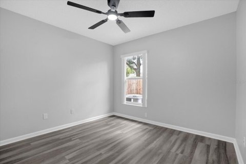 Villa ou maison à louer à Lake Mary, Floride: 4 chambres, 181.72 m2 № 2110104 - photo 21