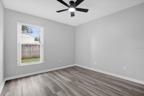 Villa ou maison à louer à Lake Mary, Floride: 4 chambres, 181.72 m2 № 2110104 - photo 23