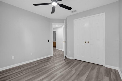 Villa ou maison à louer à Lake Mary, Floride: 4 chambres, 181.72 m2 № 2110104 - photo 22