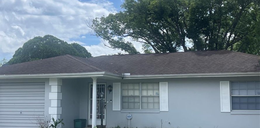 Casa en Deltona, Florida 2 dormitorios, 91.97 m2 № 2385841