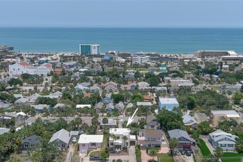 House in Daytona Beach, Florida 3 bedrooms, 198.44 sq.m. № 1744720 - photo 2