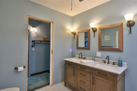 House in Daytona Beach, Florida 3 bedrooms, 198.44 sq.m. № 1744720 - photo 27