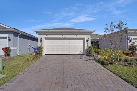 Villa ou maison à vendre à Kissimmee, Floride: 3 chambres, 144.83 m2 № 2143386 - photo 2