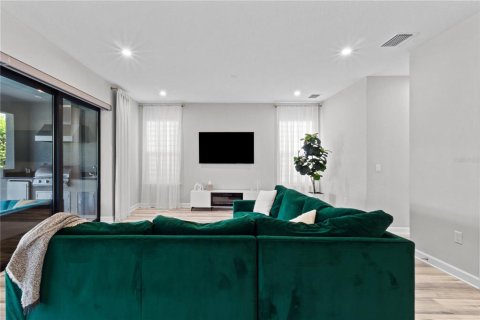 House in Sarasota, Florida 4 bedrooms, 329.34 sq.m. № 2427287 - photo 18