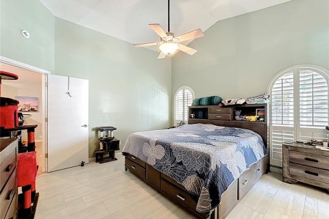 Casa en venta en Lake Mary, Florida, 3 dormitorios, 147.9 m2 № 1870329 - foto 4
