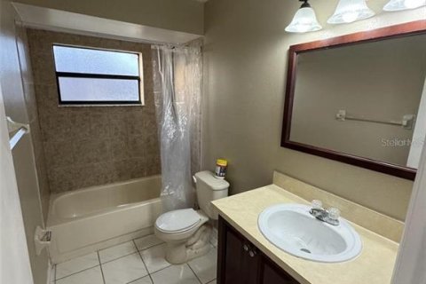 Villa ou maison à louer à Kissimmee, Floride: 3 chambres, 123.47 m2 № 2106976 - photo 6