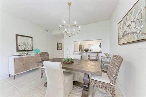 Condominio en venta en Sarasota, Florida, 2 dormitorios, 114.27 m2 № 1617935 - foto 13